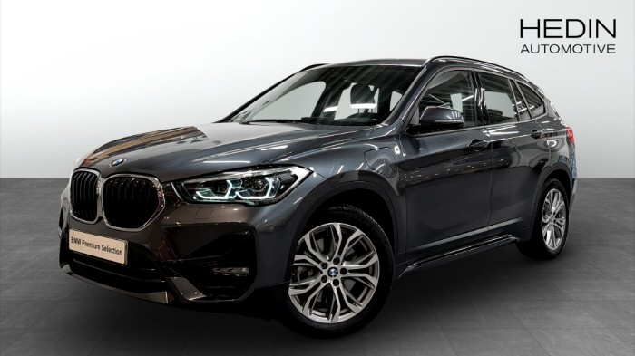 xDrive 25e Sport Line HUD Backkamera