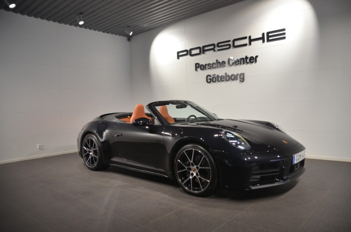 Carrera Cabriolet / Leasebar / VAT