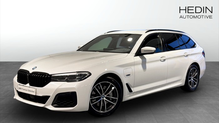 xDrive Touring M-Sport HiFi Aktiv Farth Dragkrok
