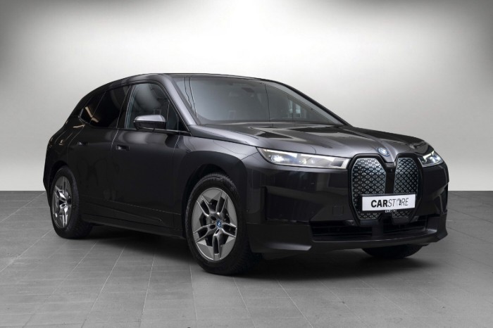 xDrive40 Fully Charged