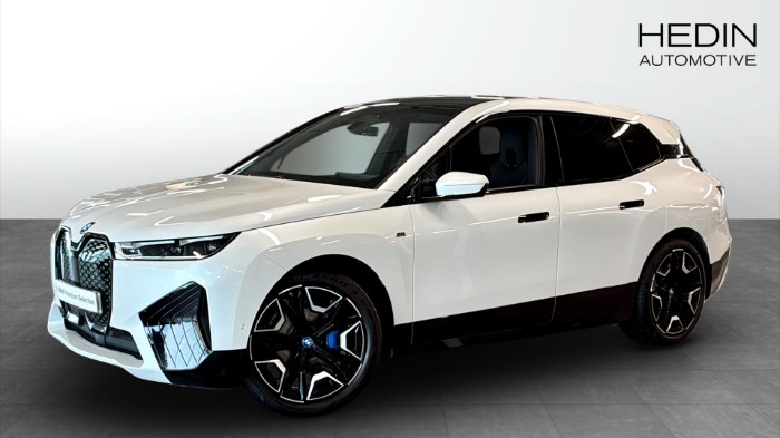 IX XDRIVE40 SportPaket Drag, Värmare