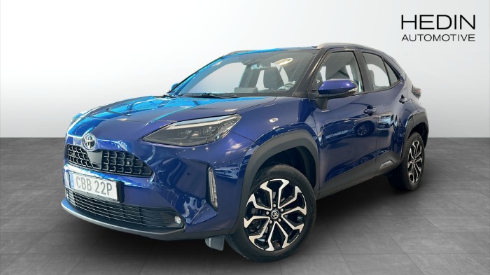 Cross Hybrid Active Plus 116hk Lågmil Adaptiv Carplay