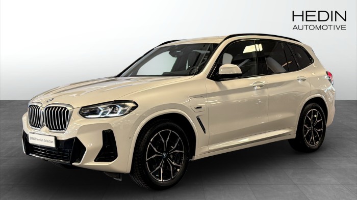 xDrive30e M-Sport, Drag, Innovation, Head-Up, Adaptiva LED