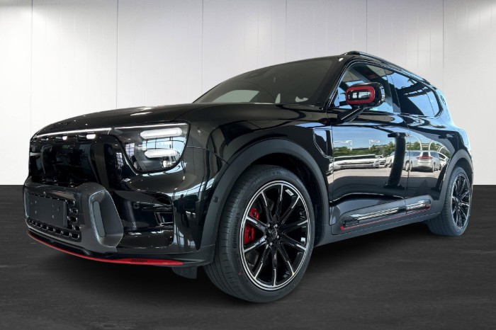 BRABUS 646 hästkrafter Lagerbil