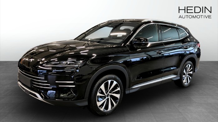DESIGN PHEV Plug-in Hybrid | AWD | Panorama