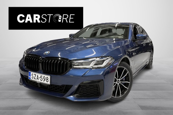 G30 Sedan 545e xDrive A M Sport // HUD / Laser / HarmanKardon / Imuovet / Koukku / DA Prof. / 360°