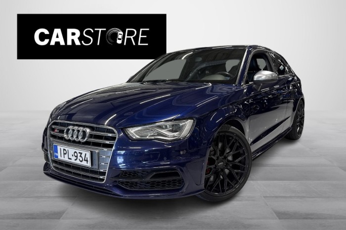 Compact Coupé 2,0 TFSI 221 kW quattro S tronic// Estoril Blue / Bang&Olufsen/ Kattoluukku / Nahat //