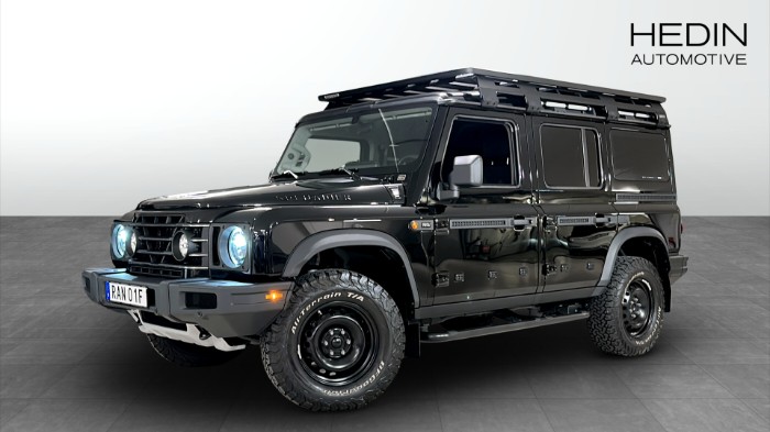 Trialmaster Edition E-85 LÅG SKATT RhinoRack Sidesteps