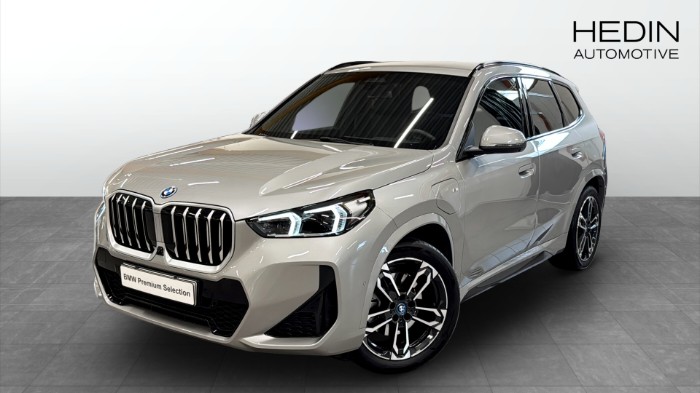 X1 XDRIVE25E M Sport Innovation HUD Massage Adaptiv Fhållare H/K