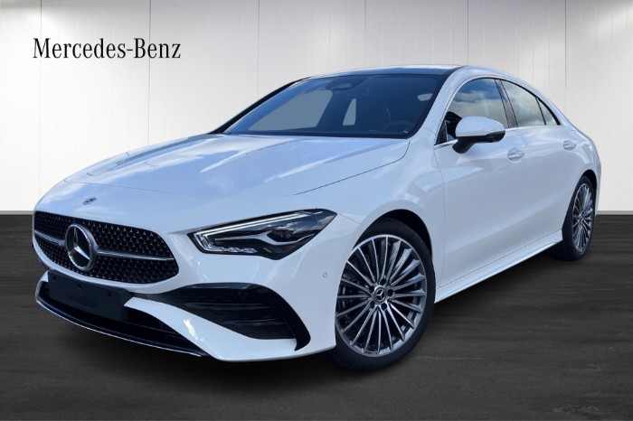 200 Coupé AMG-Line / Panorama / 360