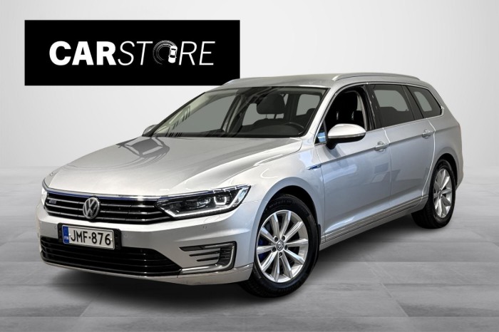 Variant GTE Plug-In Hybrid 160 kW (218 hv) DSG // ACC / Webasto / Vetokoukku / puolinahat /