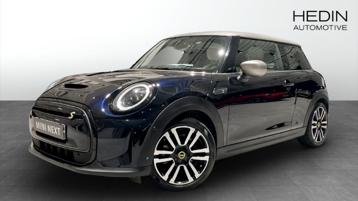 SE / Backkamera / Apple Carplay / Harman Kardon ljudsystem