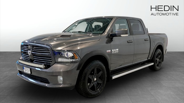 Ram 1500 Crew Cab 5.7 V8 HEMI 4WD TorqueFlite
