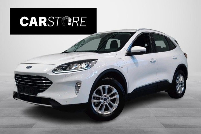 2,5 Ladattava hybridi (PHEV) 225hv CVT FWD Titanium 5-ovinen // Navigointi / Kahdet renkaat / Kamera