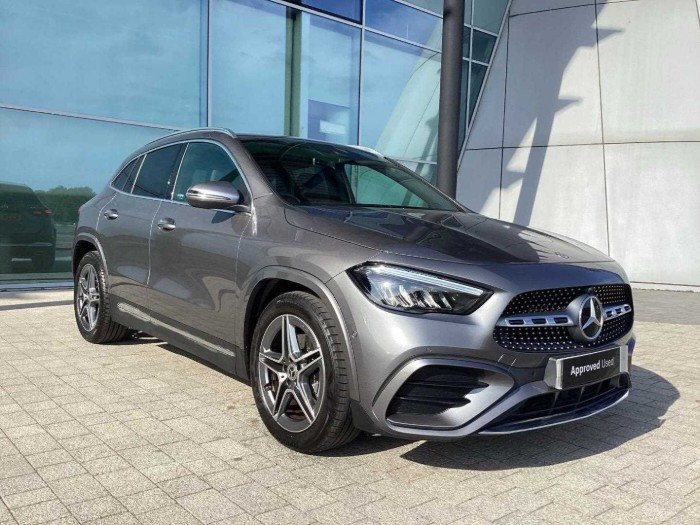 200 AMG Line Executive 5dr Auto