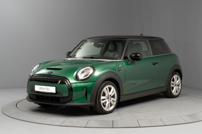 Cooper SE Experience 3-d