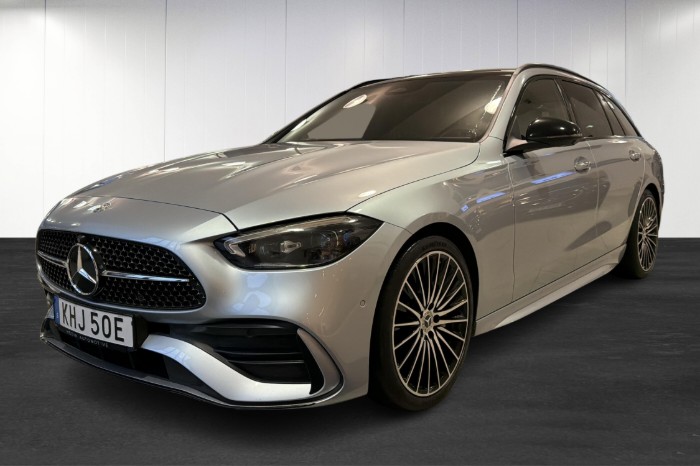 220 d 4MATIC AMG / Burmester / Panorama / Drag