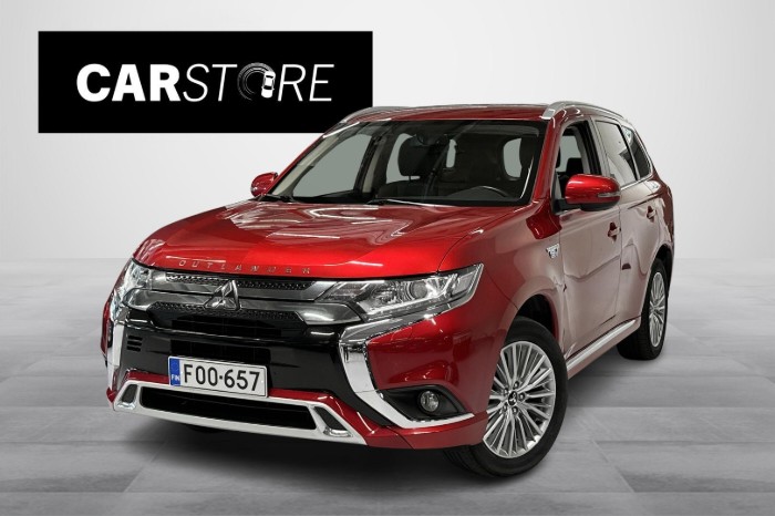 Intense Business 4WD 5P // PKamera + Tutkat / ACC / Carplay / LED valot / Koukku / Siisti Auto // /