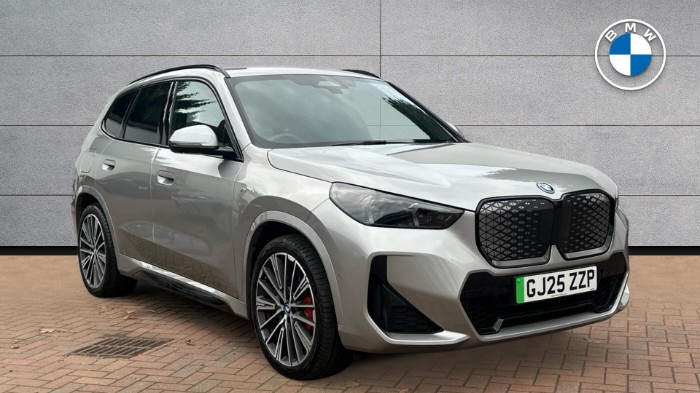 iX1 xDrive30 M Sport