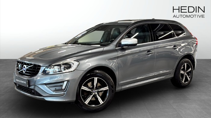 D4 AWD R-design Panoramatak Backkamera Navi 190hk