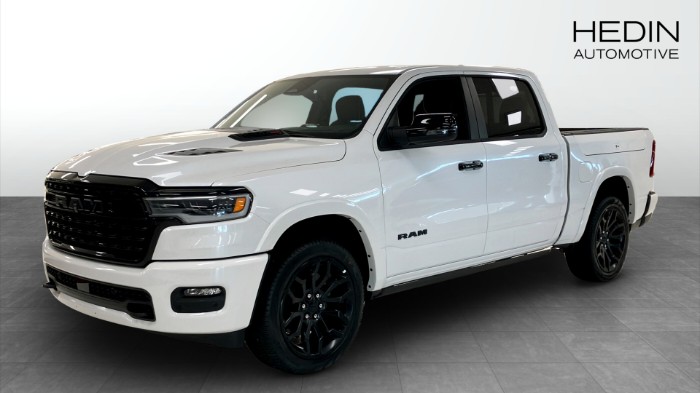 CREW CAB 4X4 LIMITED NIGHT RB
