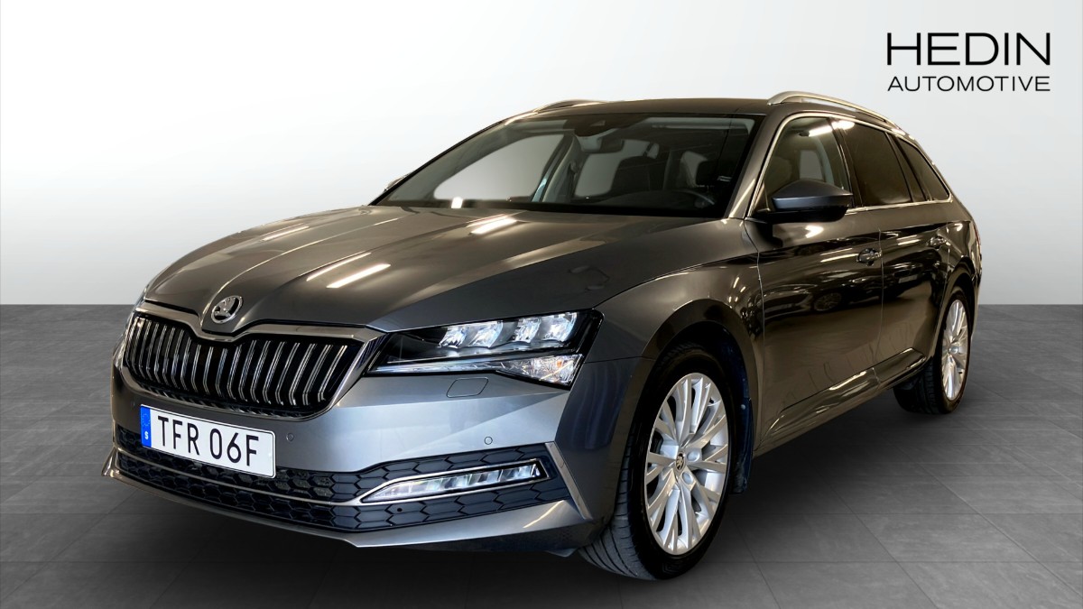Škoda Superb iV Combi 1.4 TSI iV DSG Sequential, 218hp, 2022