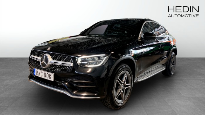 300 DE 4MATIC COUPÉ // AMG // PANO // DRAG
