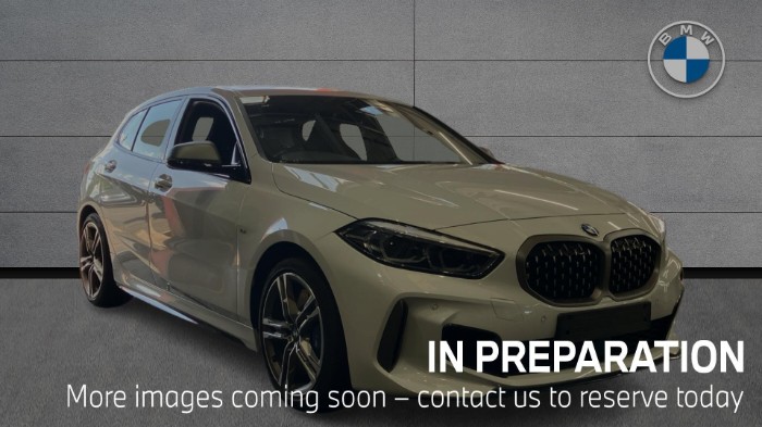 M135i xDrive