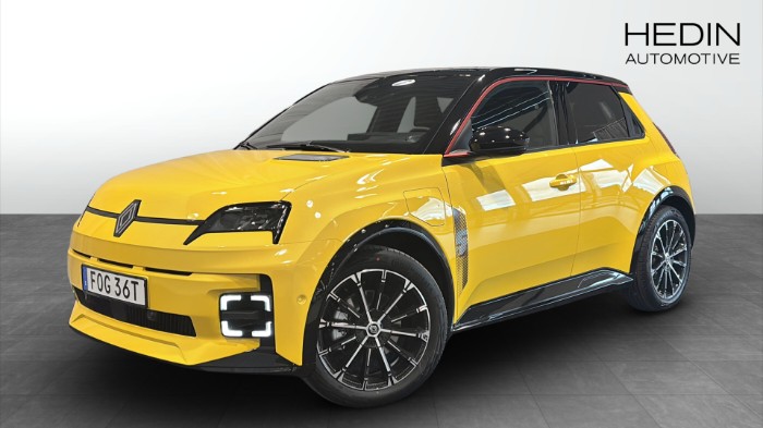 R5 E-TECH ELECTRIC ICONIC FIVE EV52
