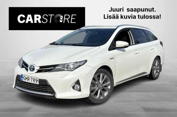 Touring Sports 1,8 Hybrid Premium / Xenon / Vetokoukku / Peruutuskamera / Navi /