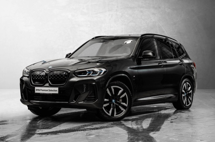 M Sport Fully Charged