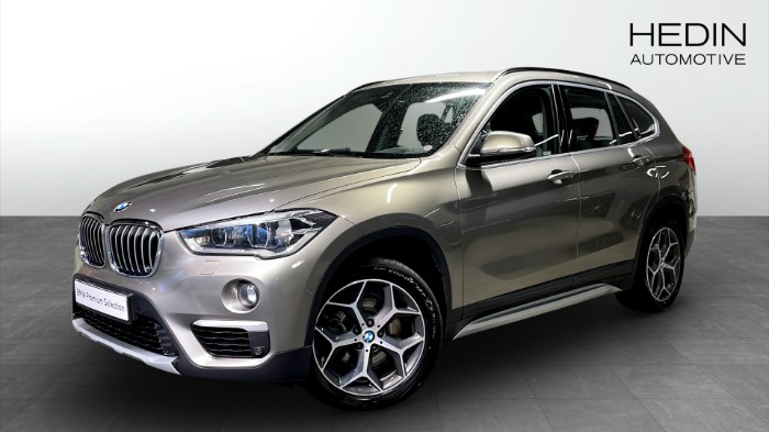 XDRIVE 2,0 D X Line Drag Head Up