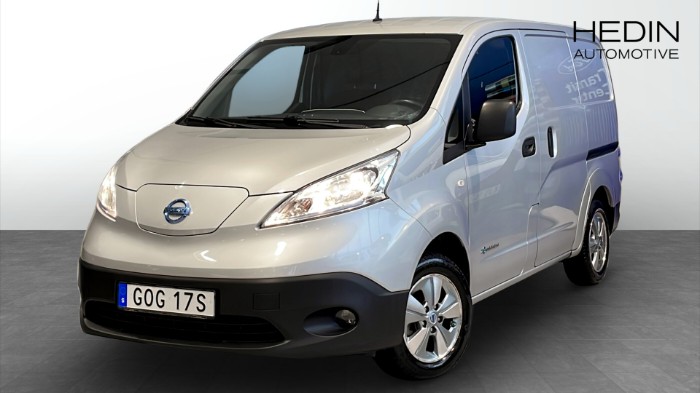 40 kWh Premium 109 hk