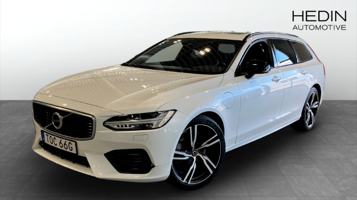 Recharge T8 AWD R-Design 392hk | Eldrag / Panorama
