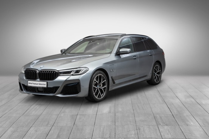 530e xDrive Touring eDrive M Sport (K)