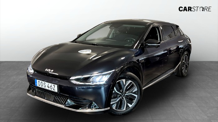 77.4 kWh 228hk Base Plus|360°|Navi|MOMS|