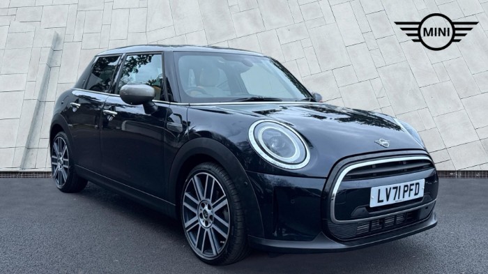 5-Door Hatch Cooper Exclusive