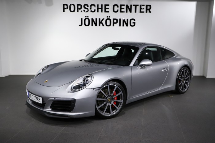 Carrera S
