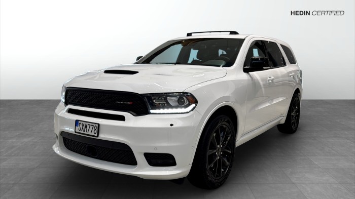 5.7 V8 HEMI AWD 364hk R/T Taklucka 7-Sits Beats högtalare