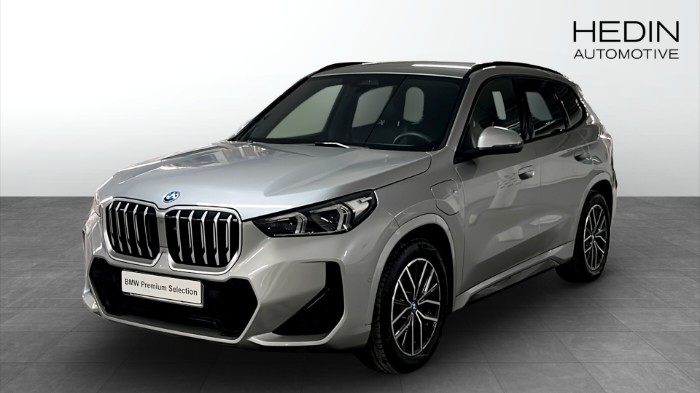 xDrive 25e M-Sport H&K Skinn