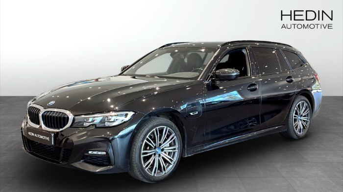 xDrive Touring M sport, Dragkrok