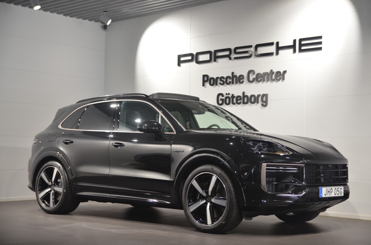 Porsche Cayenne Turbo E-Hybrid TipTronic S, 739hk, 2025