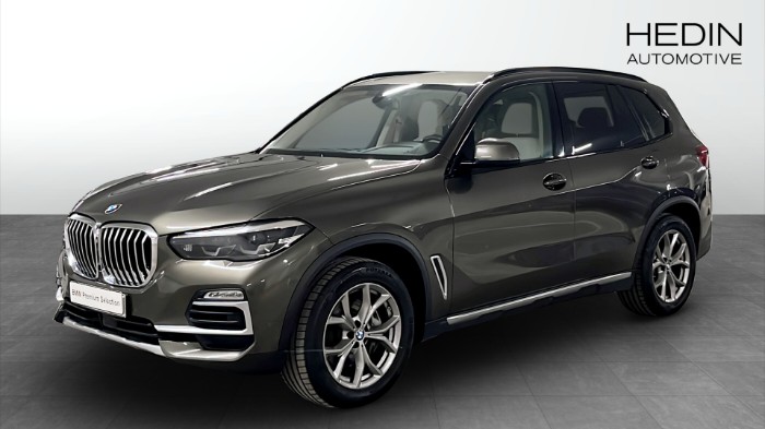 xDrive 30d xLine  Värmare H&K Drag Momsad