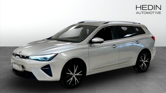 Long Range 61.1 kWh Luxury