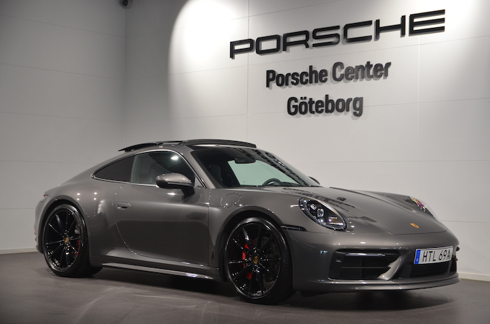 Carrera 4S