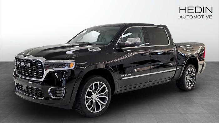 RAM 1500 TUNGSTEN CREW CAB