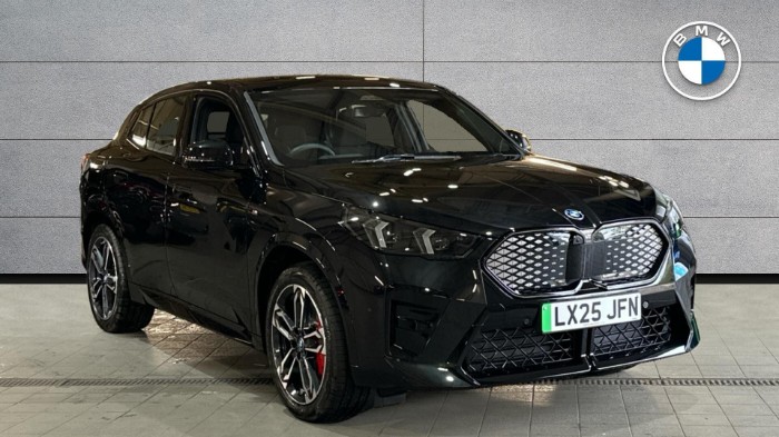 iX2 eDrive20 M Sport