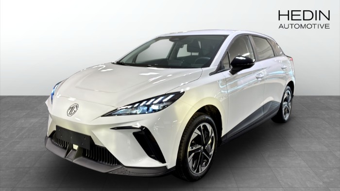 MG4 NE STD 49KWH (BLACK) - DOVER WHITE