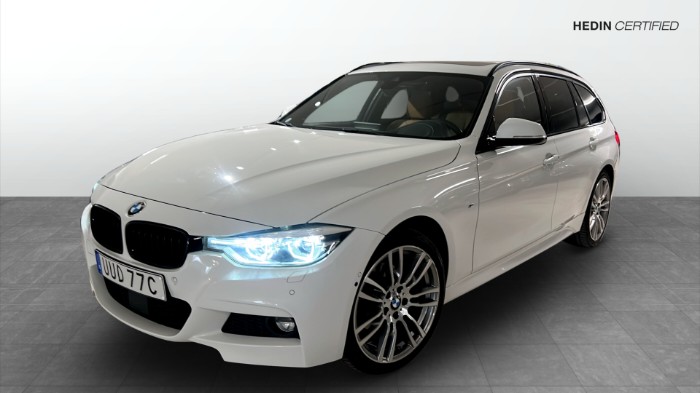 d xDrive Touring M-Sport Drag Panorama