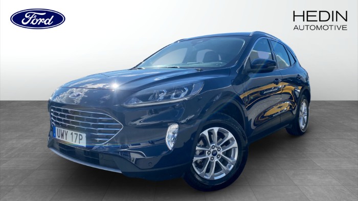 Titanium Plug in Hybrid 2.5 225hk Drag Carplay Navi
